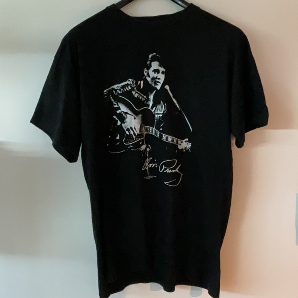 Black Elvis Presley T-shirt